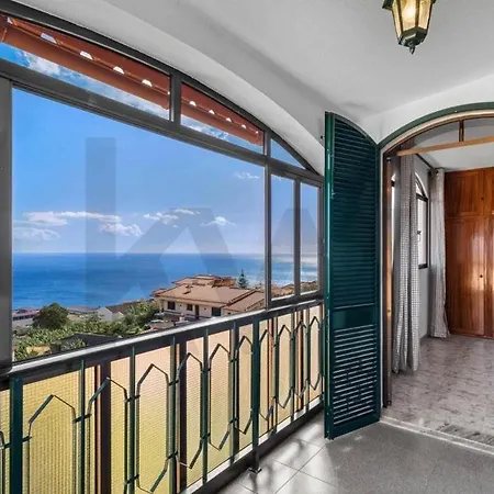 Casa Betania Villa Santa Cruz (Madeira)